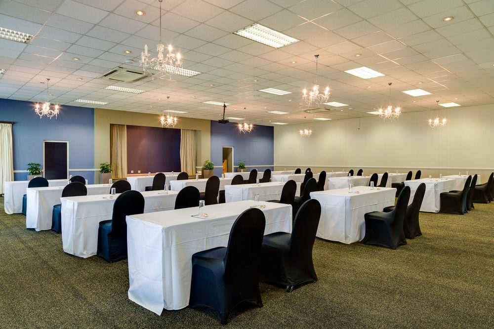 Protea Hotel By Marriott George King George Exterior foto