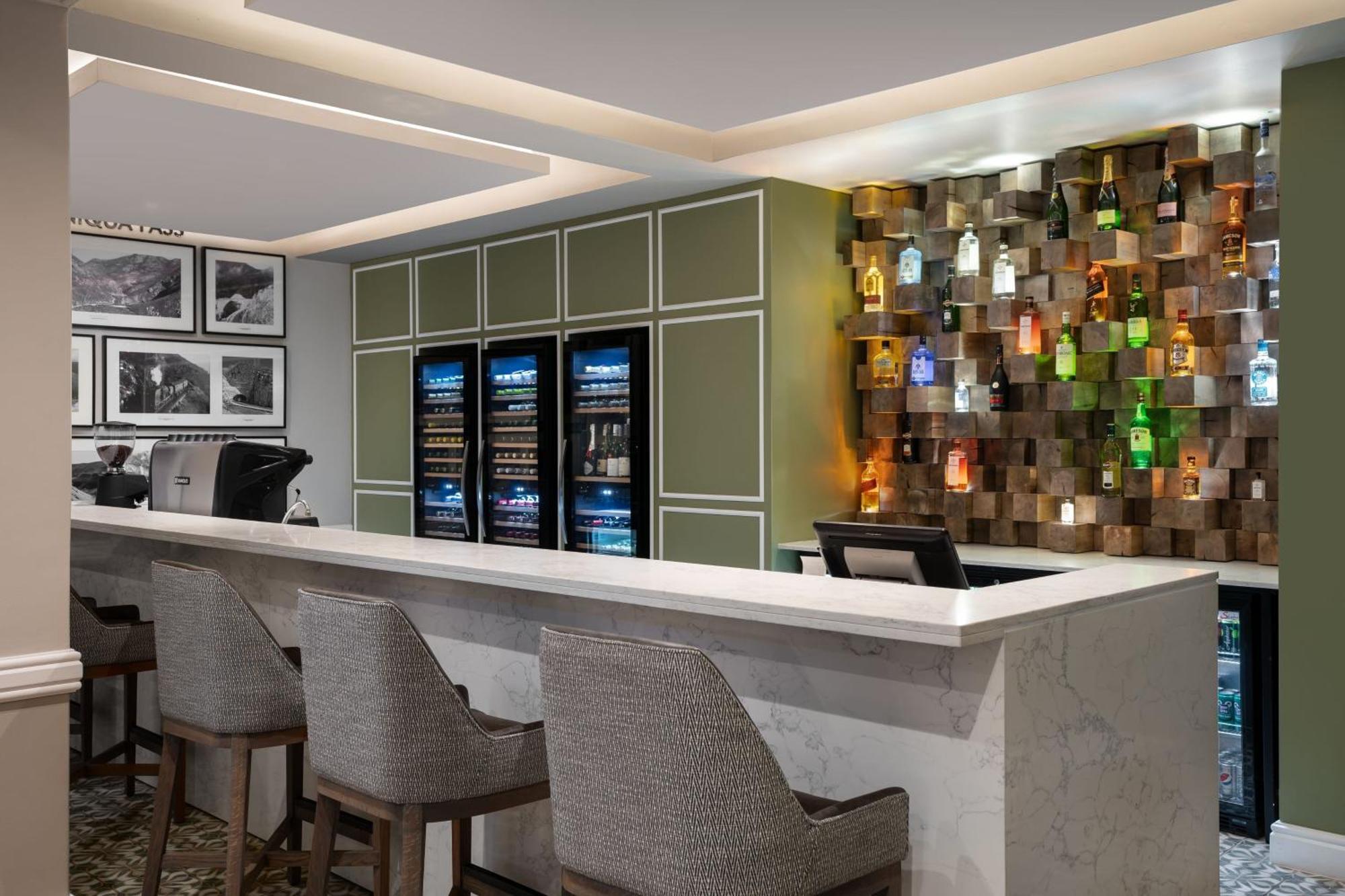 Protea Hotel By Marriott George King George Exterior foto