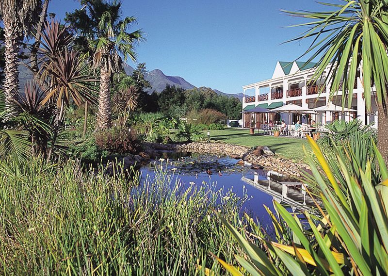 Protea Hotel By Marriott George King George Exterior foto